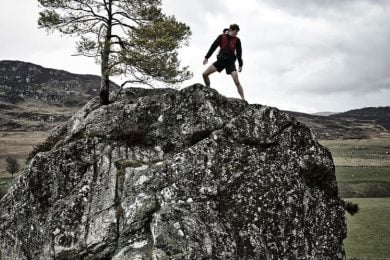 La maratona di lusso in Scozia tra chef stellati, maggiordomi e motoscafi veloci