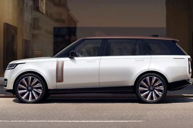 Land Rover: Range Rover SV apre a una nuova frontiera nei SUV di lusso