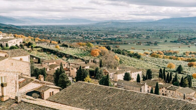 Un incantevole Borgo nascosto della Val Tiberina: tra Arte, Natura e Panorami mozzafiato