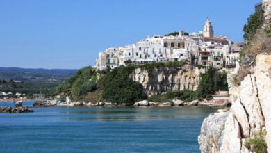 Scopri questo Borgo marinaro della Costa Garganica, ha un fascino unico!