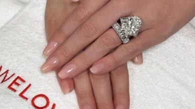 Unghie Nude: 5 manicure che sono pura Classe!