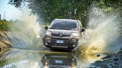 Fiat Panda vs Suzuki Ignis, la Sfida delle Utilitarie All Terrain!