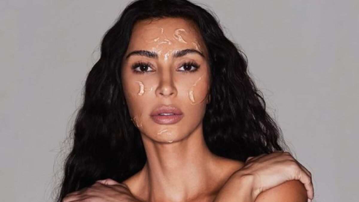 Kim Kardashian senza Make-Up su Instagram, il video scatena i Fan