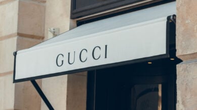 Questi orecchini Gucci sono un Gioiello raffinato che impreziosirà i tuoi look in una maniera unica