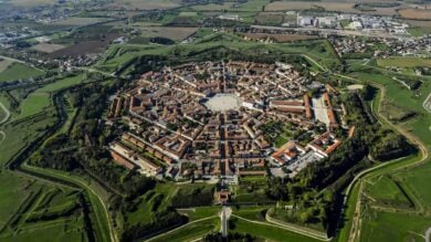 Questo Borgo a forma di Stella vi lascerà davvero senza parole!