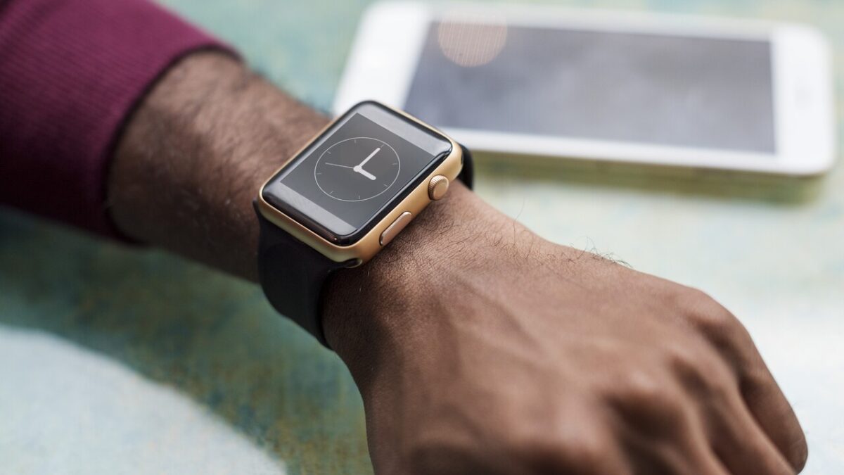 Gli Smartwatches del momento, le novità più interessanti di Samsung, Apple e non solo…