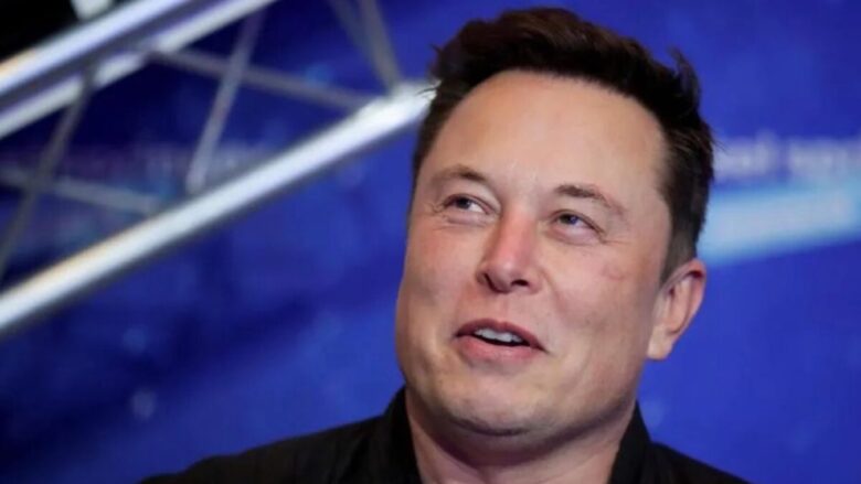 Sapevi che Elon Musk vanta una collezione di auto milionaria oltre Tesla? Una in particolare è unica al mondo ed è apparsa in un celebre film!