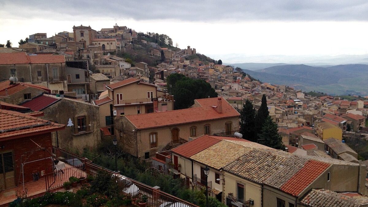 Questo Borgo Siciliano nasconde un tesoro davvero inestimabile!