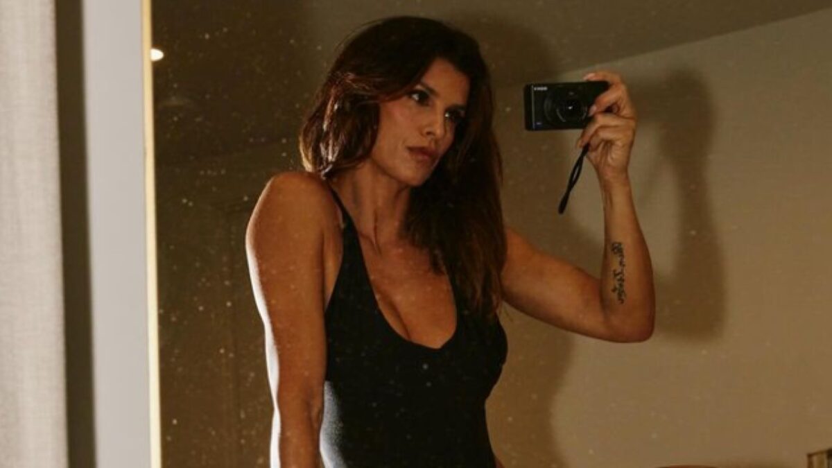 Elisabetta Canalis, la nuova Capsule collection 2024 di Wikini è pazzesca!