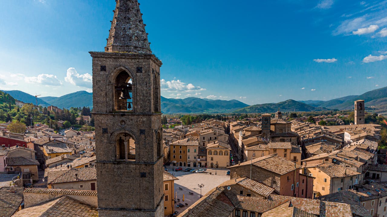 In questo borgo delle Marche si rivivere il rinascimento, siete pronti a scoprirlo?