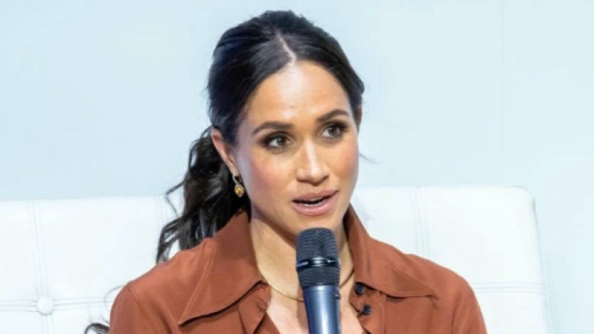 Meghan Markle in Colombia con Harry, il Look costa oltre 26mila euro!