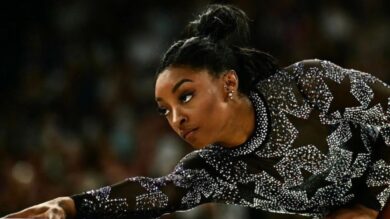 Olimpiadi 2024, Simone Biles indossa un body di lusso con 6mila cristalli!