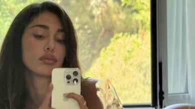 Belen Rodriguez: ”mi avevano ricoperta di soldi”, la confessione sul cachet da urlo