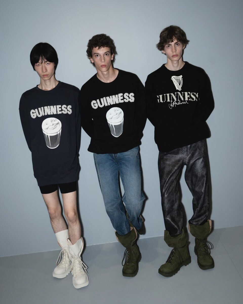 JW Anderson x Guinness, una Capsule Collection che va “su di giri”!