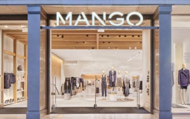 Sono questi i jeans Mango che slanciano la figura