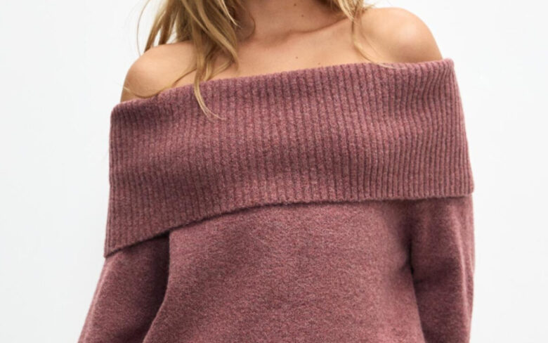 Qui le maglie off-the-shoulders più trendy dell’Inverno 2024!