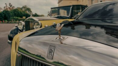 Una Rolls-Royce Phantom da Cinema: ecco Goldfinger, l’omaggio Luxury a James Bond…