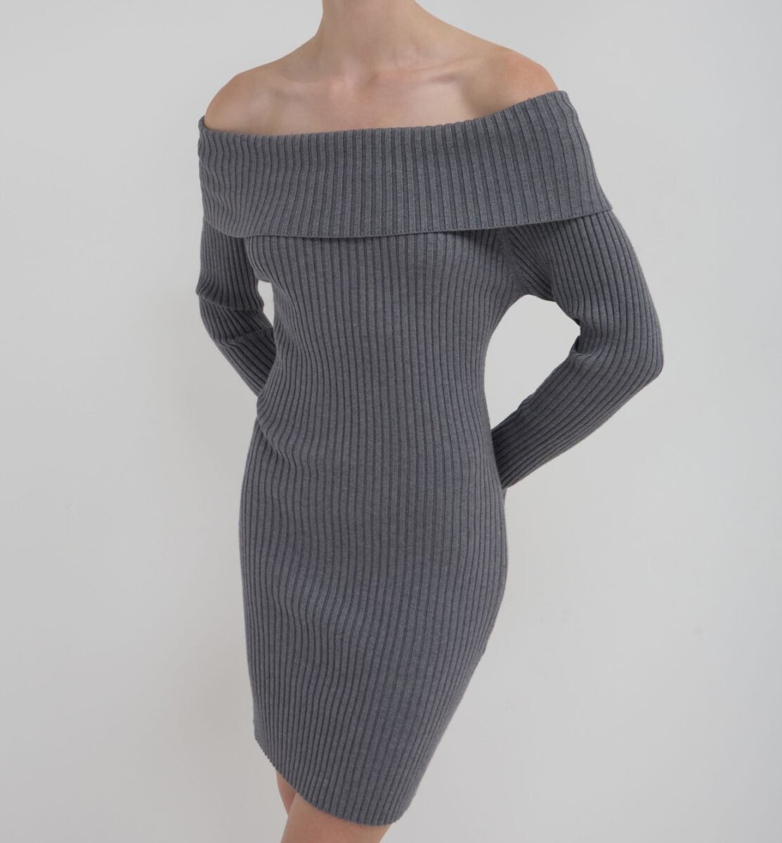 Sono questi gli abiti off-the-shoulder più gettonati dell’Inverno 2024