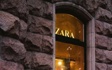 Gli stivali con borchie di Zara da indossare questo Autunno!