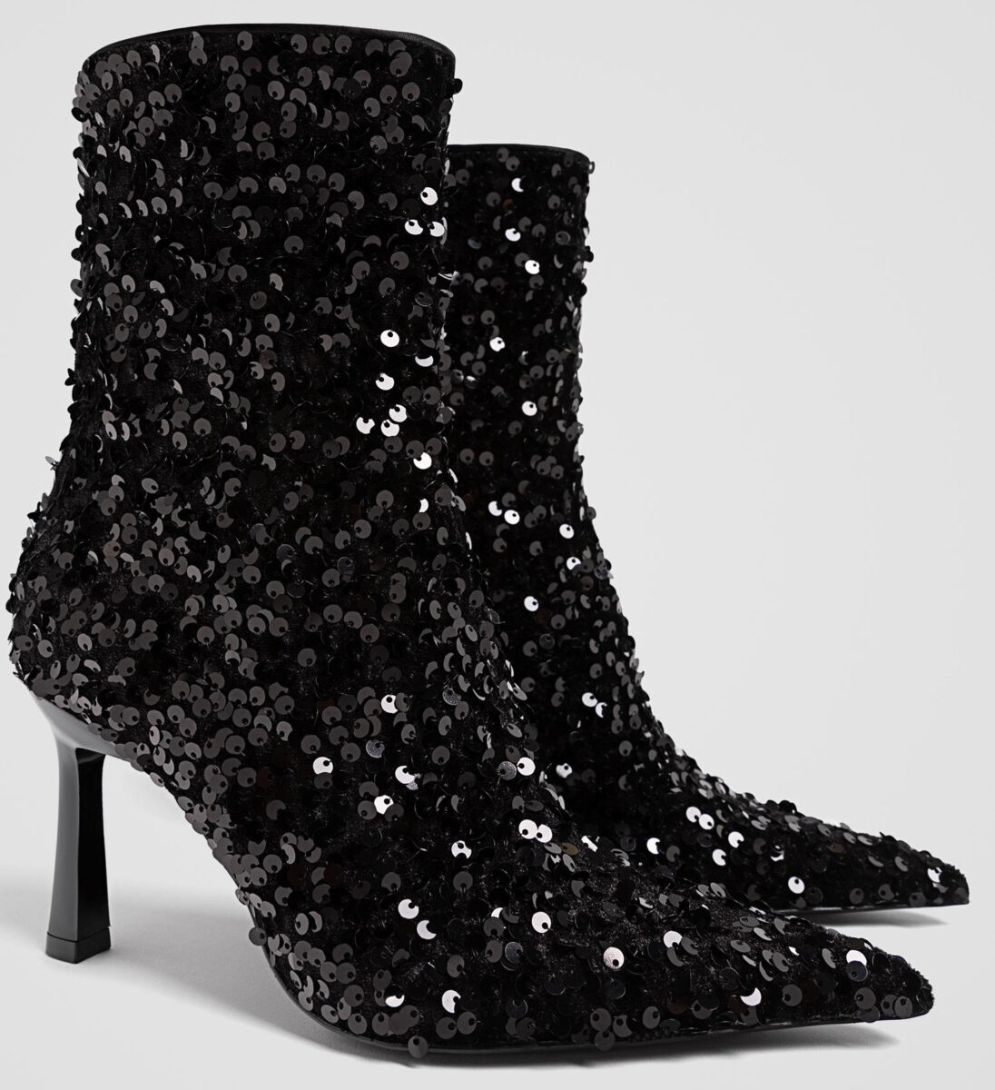 Le scarpe con paillettes più trendy delle Feste 2024