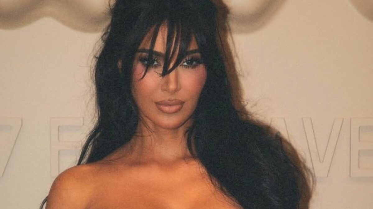 Kim Kardashian al centro delle polemiche per il gesso con il tacco! (FOTO)