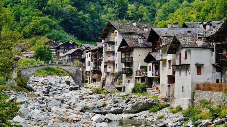 Questo borgo piemontese è un vero gioiello, ecco perché visitarlo…