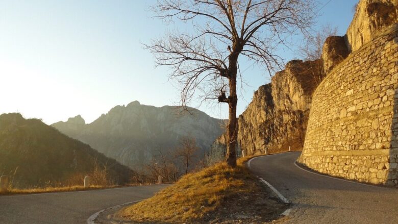 È il Borgo più piccolo d’Italia, uno splendido gioiello della Valsassina