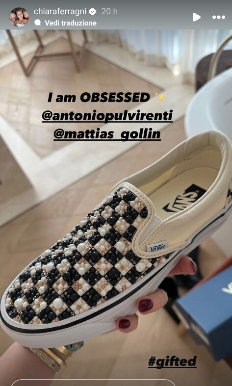 Chiara Ferragni, le sue nuove Vans luxury con perline sono un vero e proprio gioiello (FOTO)