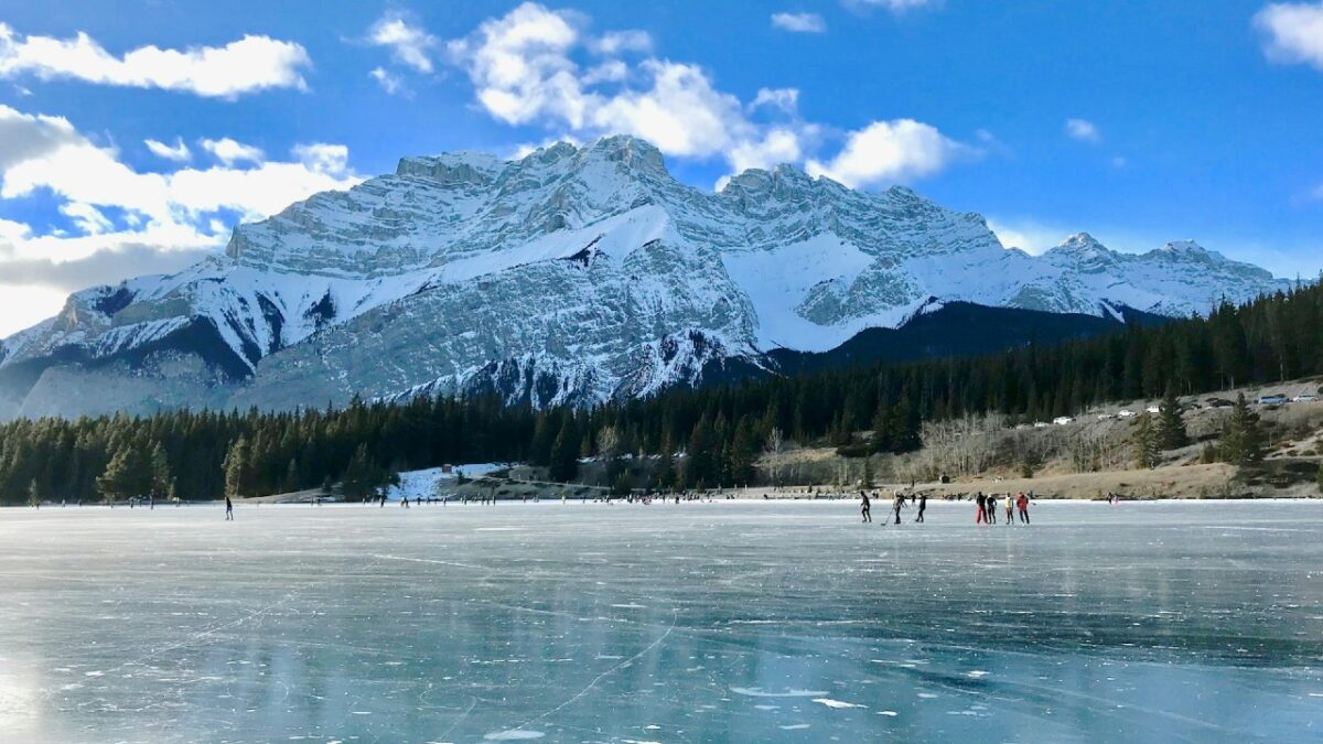 Un Lago ghiacciato a due passi da Milano in cui pattinare e vivere un’esperienza unica!