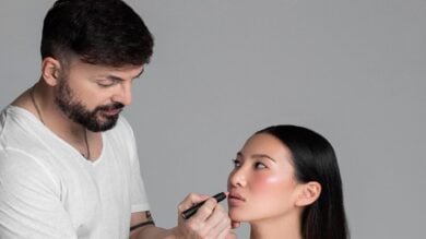 I segreti del make-up artist Simone Belli per  brillare a Natale e tutto il resto del 2025