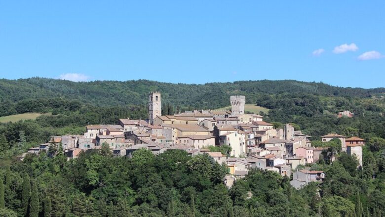 Questo borgo toscano è famoso per un particolare davvero unico: ecco quale…