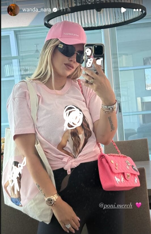 Wanda Nara possiede una borsa Chanel rosa unica nel suo genere: guarda!