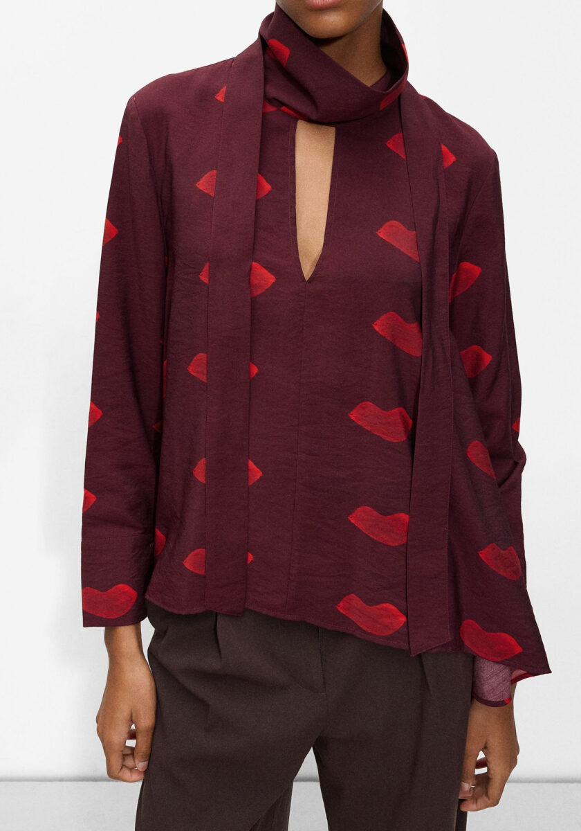 La camicia con fiocco è il capo must have per un San Valentino elegante