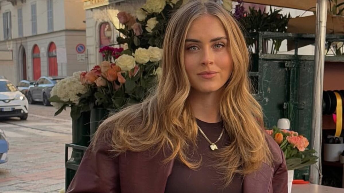 Valentina Ferragni sfoggia la Borsa deluxe perfetta per gli innamorati