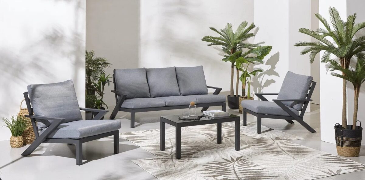 Conforama rivoluziona l’arredo outdoor con la nuova collezione Garden