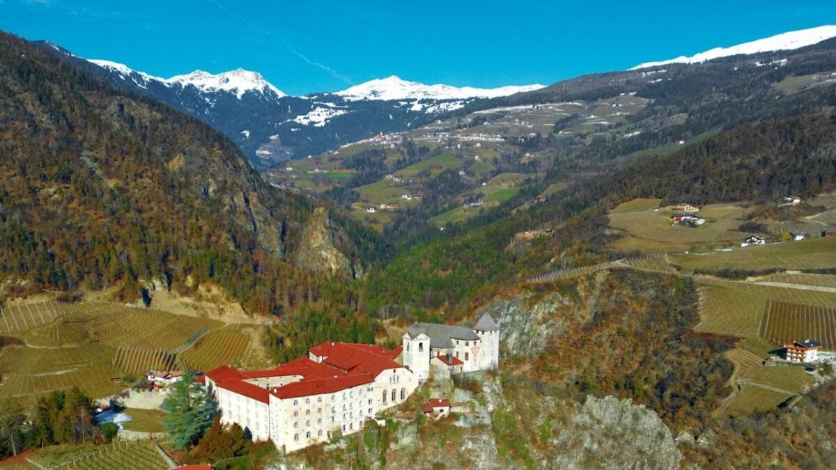 In questo Borgo del Trentino Alto Adige vi attende una Primavera di relax, eventi e natura